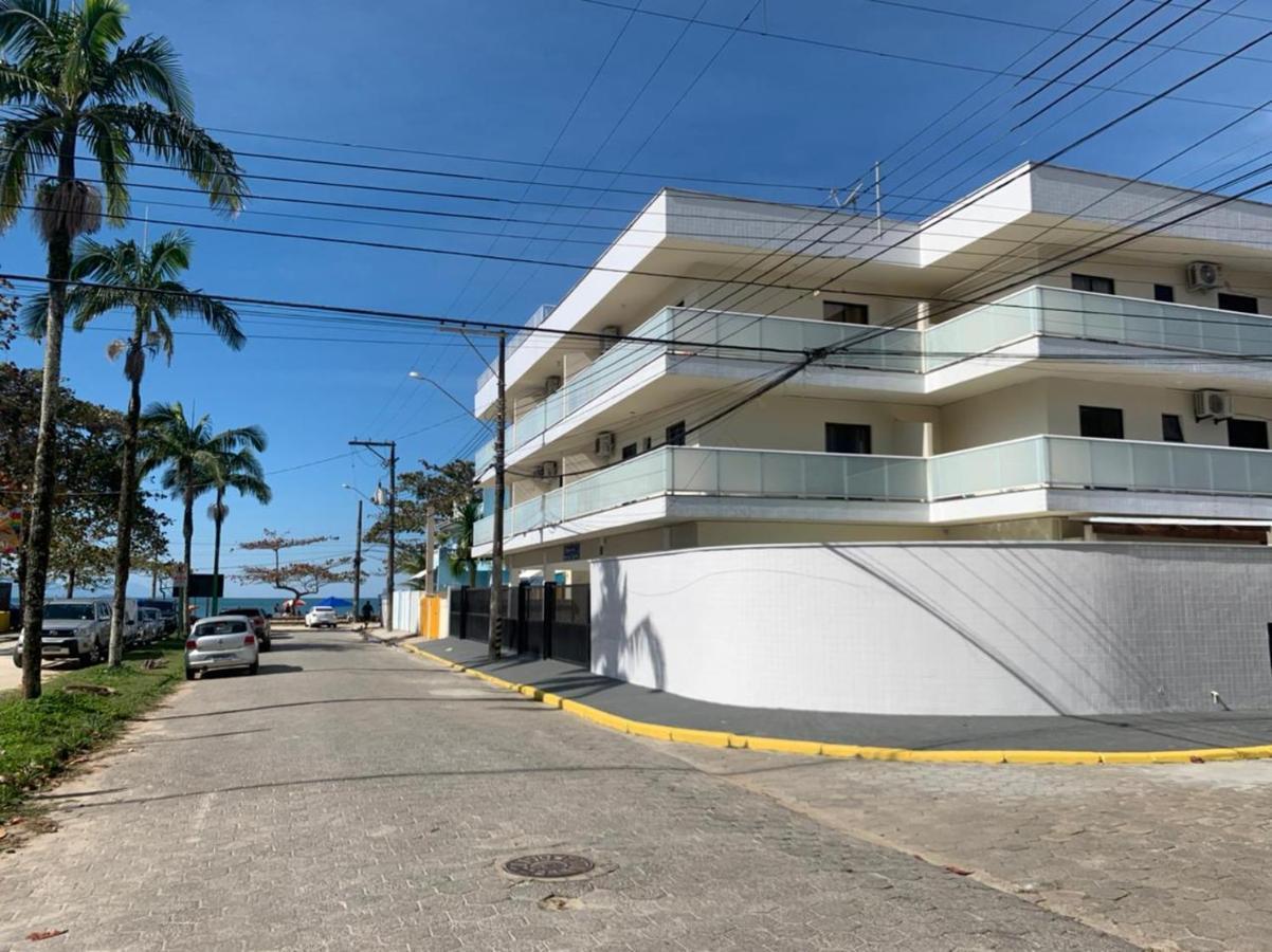 Apartamento A 30 Metros Da Praia Das Toninhas أوباتوبا المظهر الخارجي الصورة