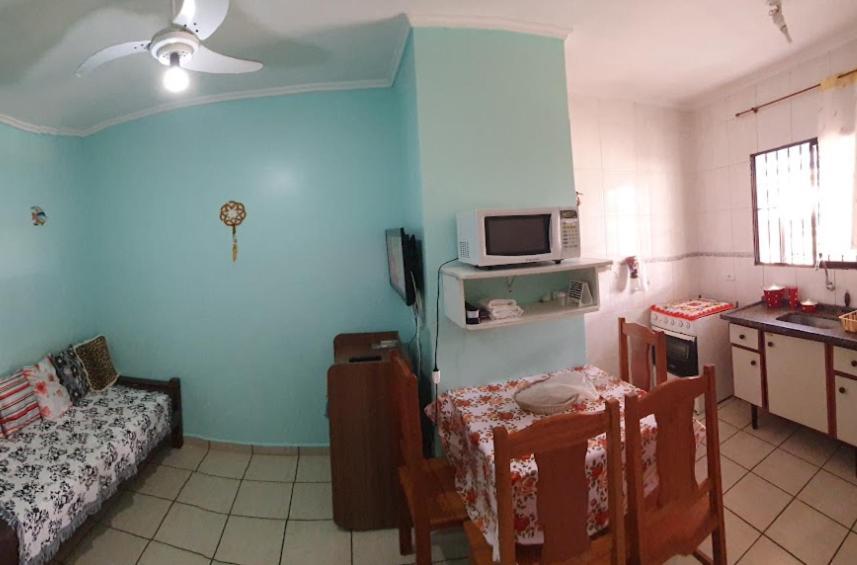 Apartamento A 30 Metros Da Praia Das Toninhas أوباتوبا المظهر الخارجي الصورة